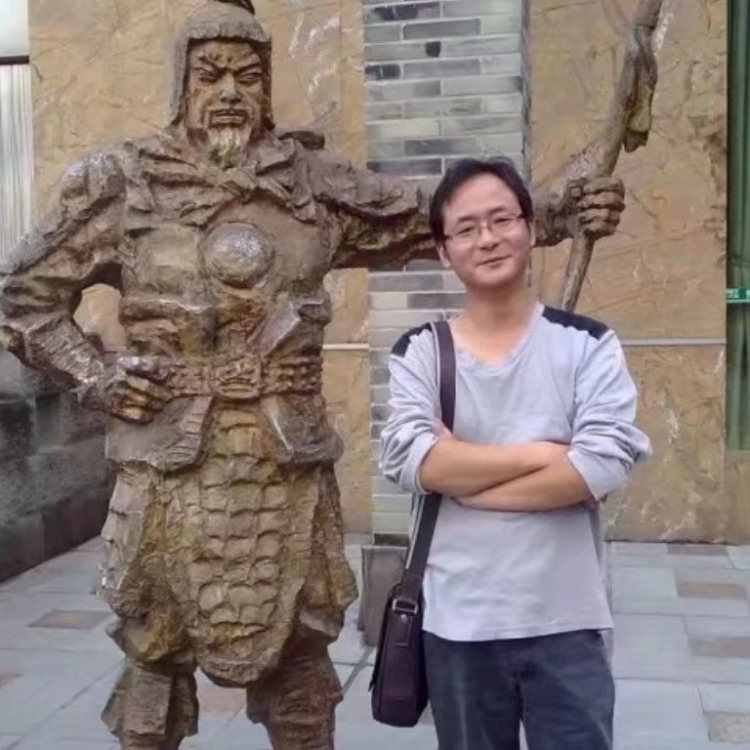 孤狼的第三张照片--芜湖中老年相亲网
